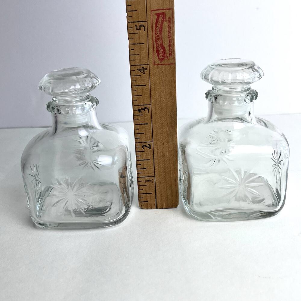 Set of 2 Small Apothecary Jars Square Clear Glass w/ Stopper 4" Starburst Design - Picture 7 of 8